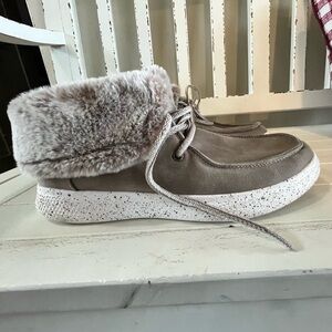 BOBS from Skechers Gray Fur-Lined Winter Boots